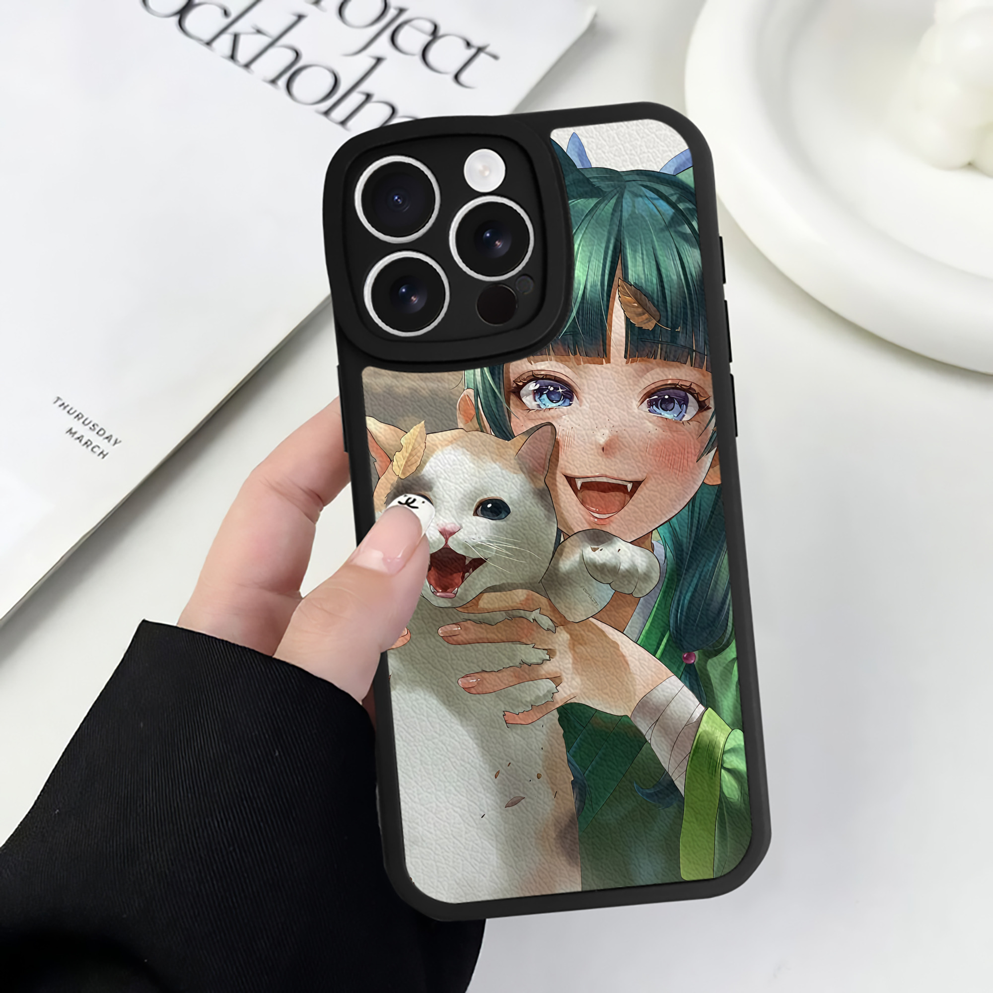 薬屋のひとりごと The Apothecary Diaries 【iPhone 16シリーズ対応】シリコンスマホケース（レザー調） 材質：シリコン